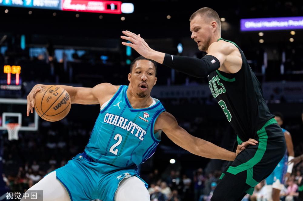 多次进攻被 多次进攻被