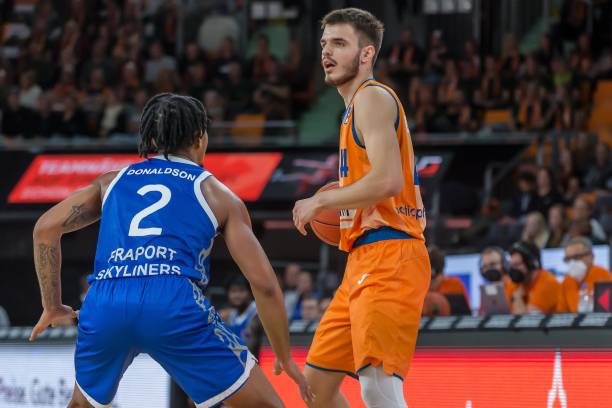 引发了广泛 引发了广泛