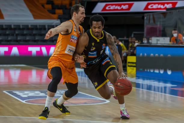 解了多次威 解了多次威